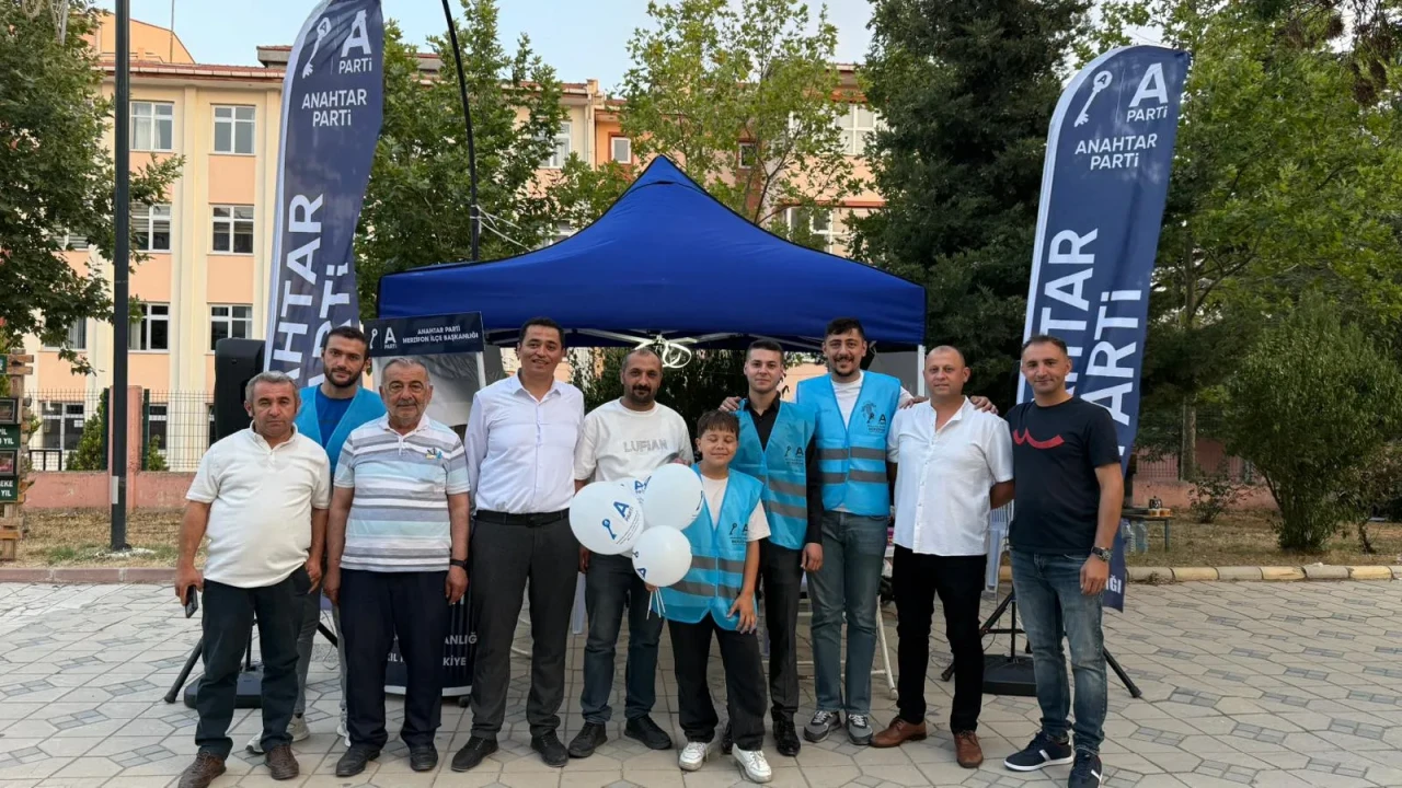 A PARTİ HEDEF BÜYÜTTÜ