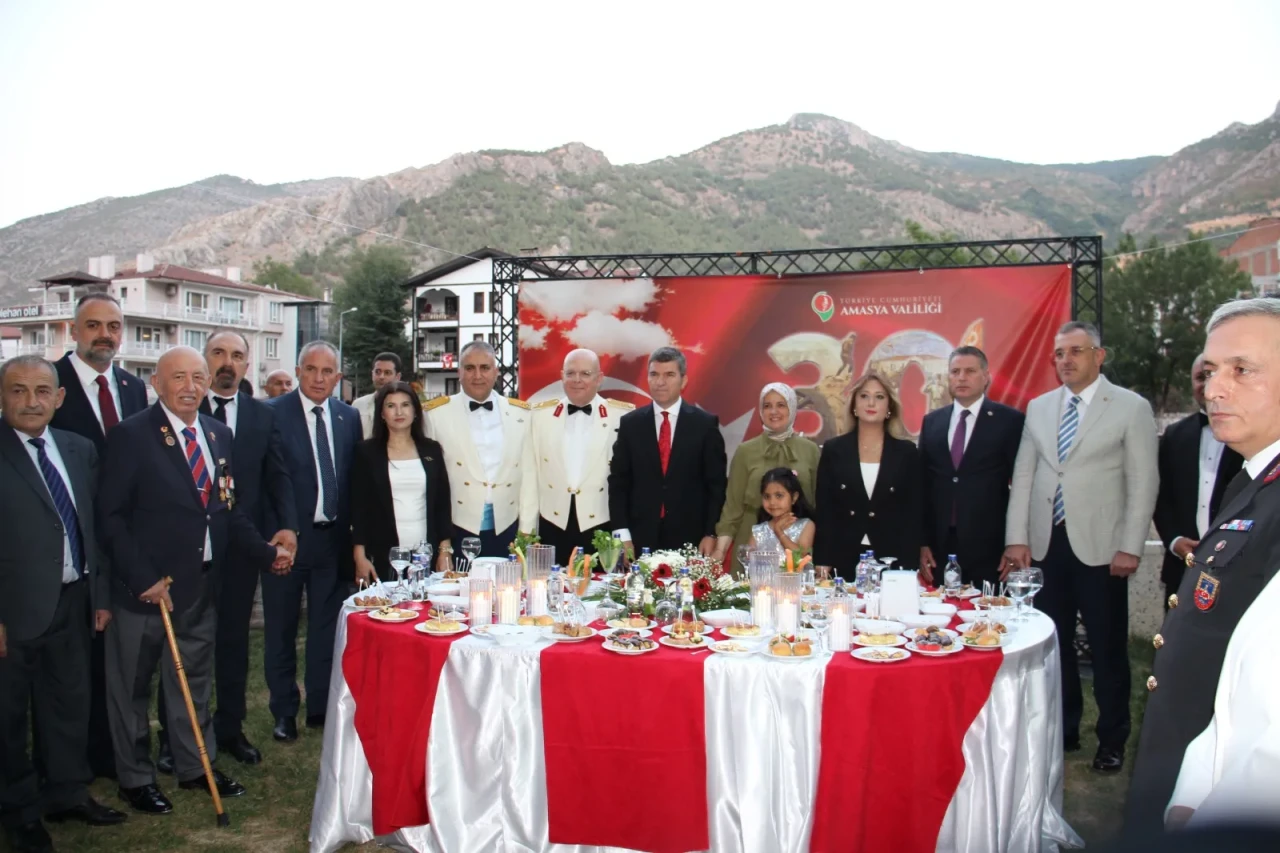 Vali Bakan Kabul Töreni Gerçekleştirdi