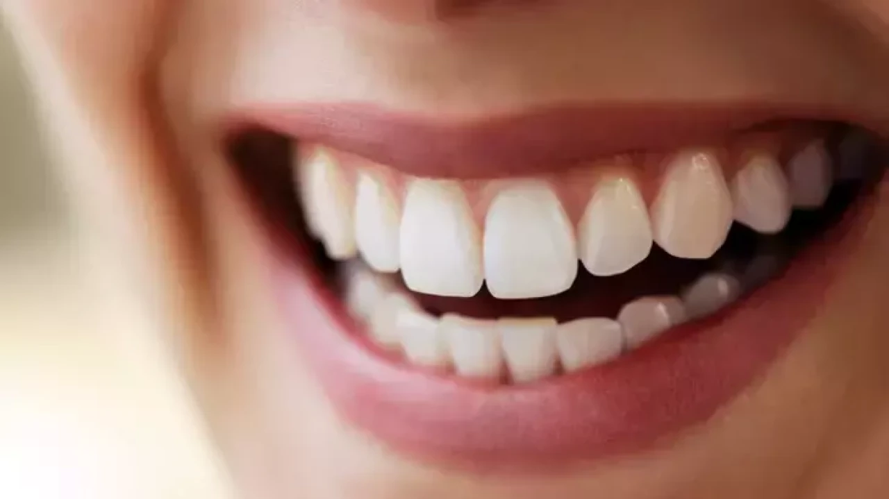 Rüyada Diş Görmek Ne Anlama Gelir? İşte Ayrıntılı Tabirler
