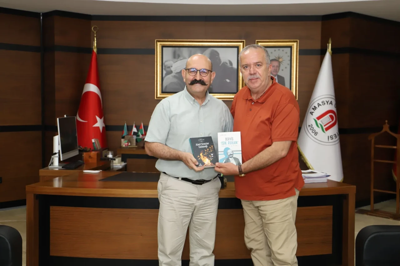 Prof. Dr. Işık’tan Amasya Üniversitesi Rektörü Prof. Dr. Turabi’ye Nezaket Ziyareti