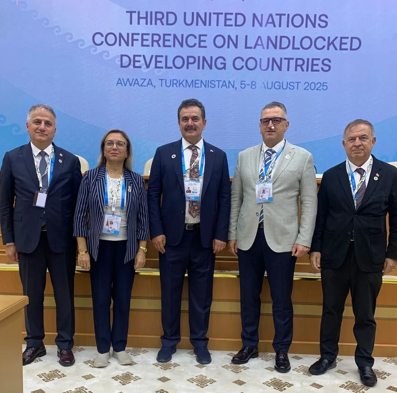 İpek ve Çilez, Türkmenistan’da Uluslararası Konferansa Katıldı