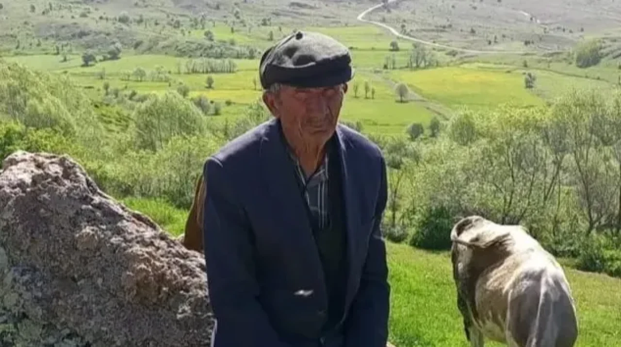 Yaşlı adam evinde ölü bulundu