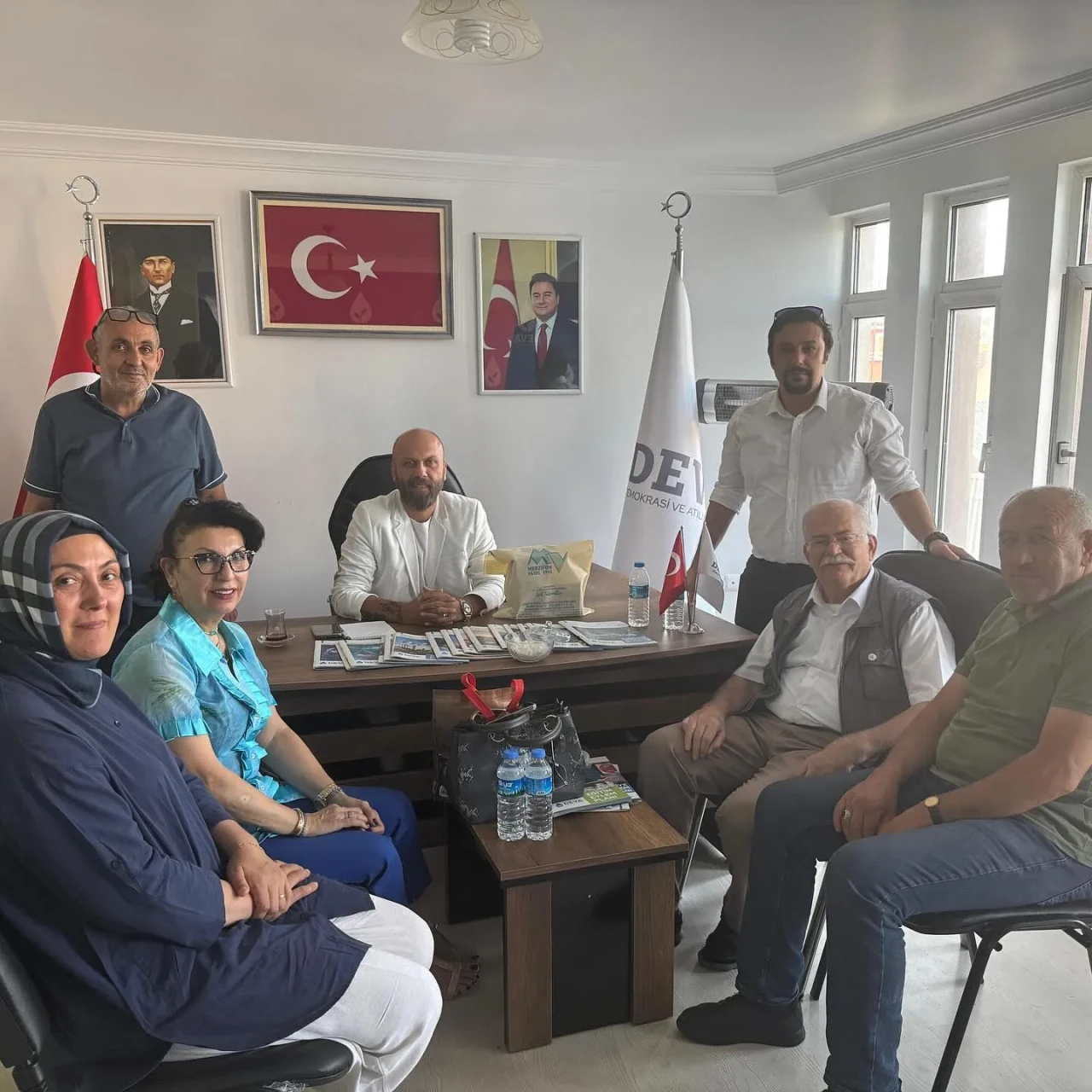 Merzifon Vakfı’ndan DEVA Partisi’ne Nezaket Ziyareti