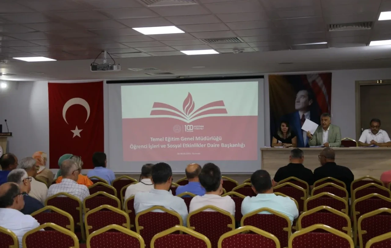 Amasya’da 2025-2026 Eğitim Öğretim Yılı Temel Eğitim Sene Başı Toplantısı Gerçekleştirildi