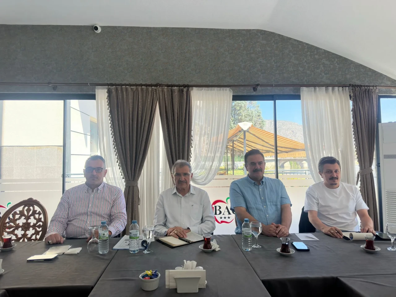 AK Parti Amasya Teşkilatı, İstişare ve Değerlendirme Toplantısı'nda Buluştu