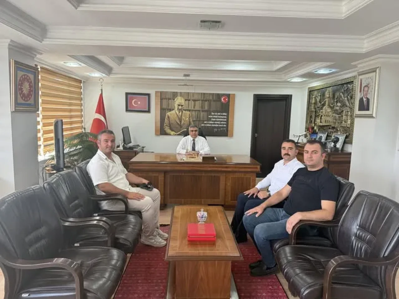 Gençlerden Kaymakam Karaaslan’a Ziyaret