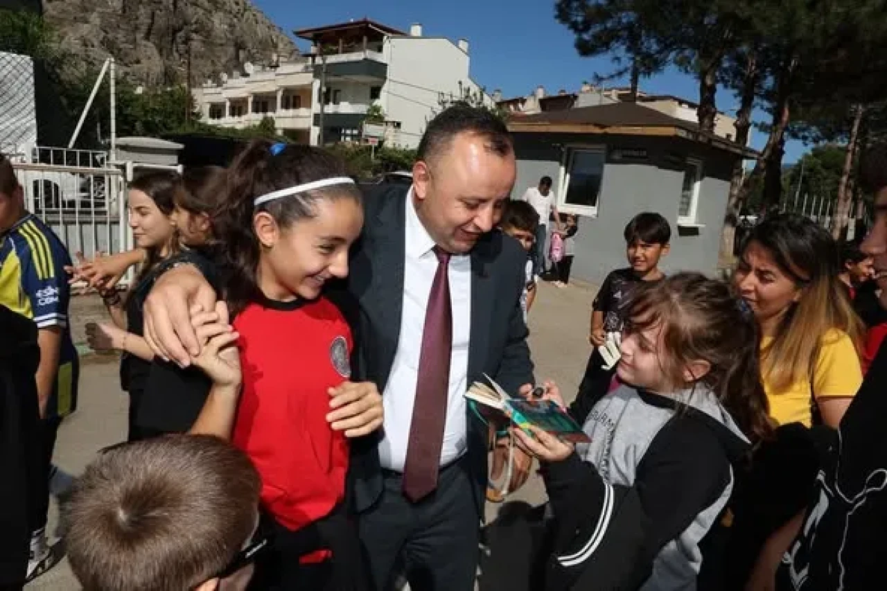 Başkan Turgay Sevindi’den Öğrencilere Amasya Kitap Fuarı Daveti