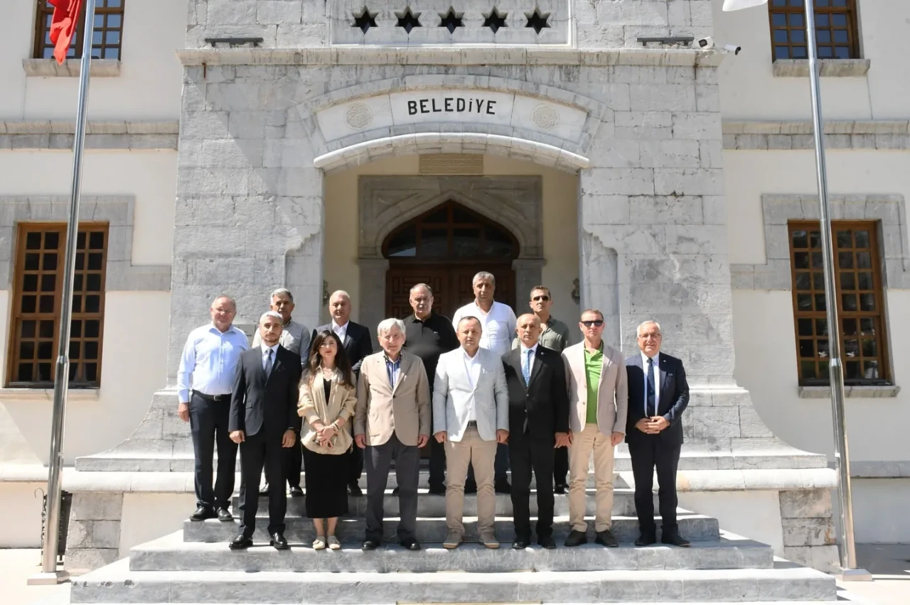 Başkan Sevindi’den Belediye-İş Sendikasına Teşekkür