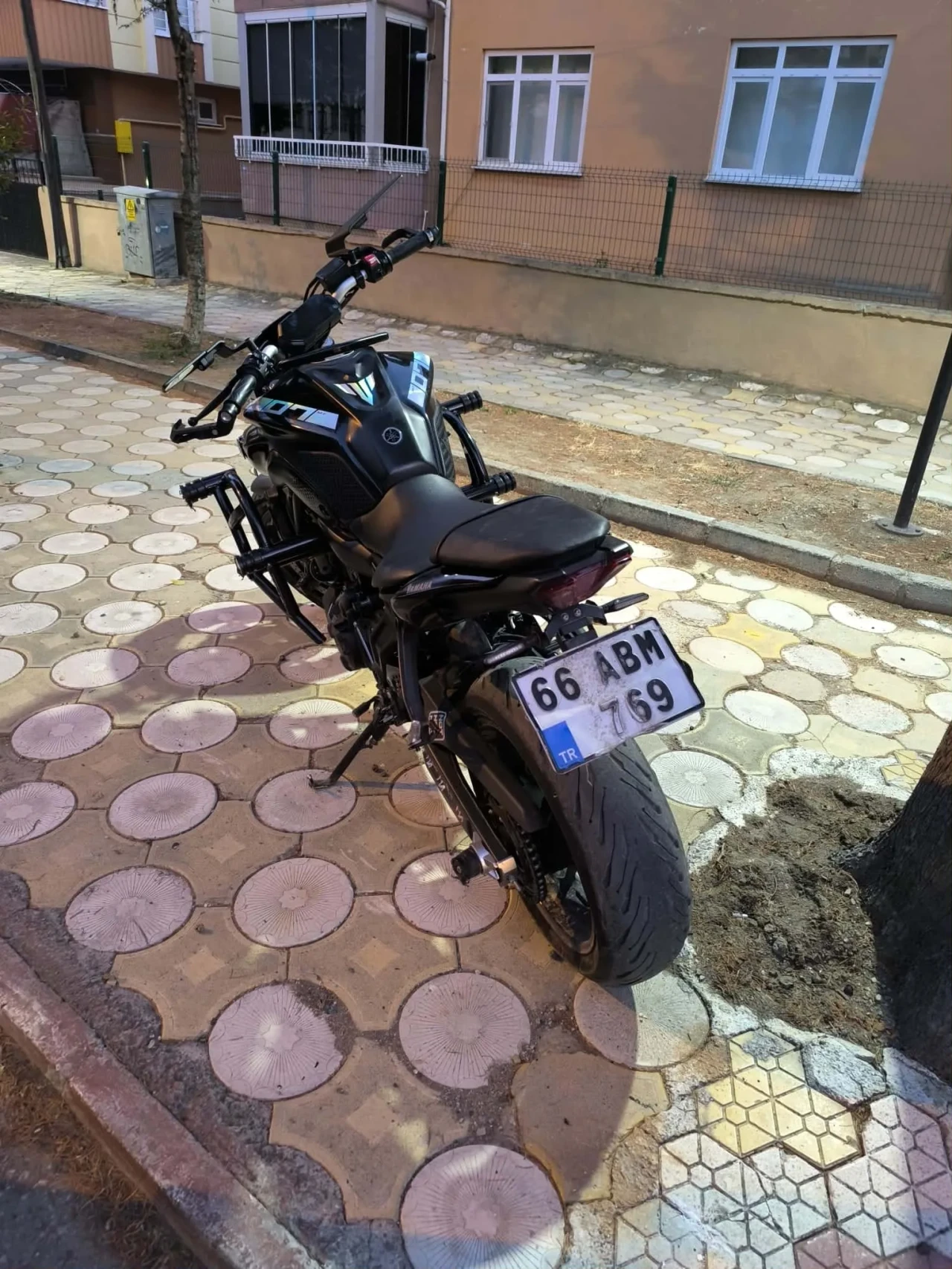 Yine Motosiklet Yine Kaza!