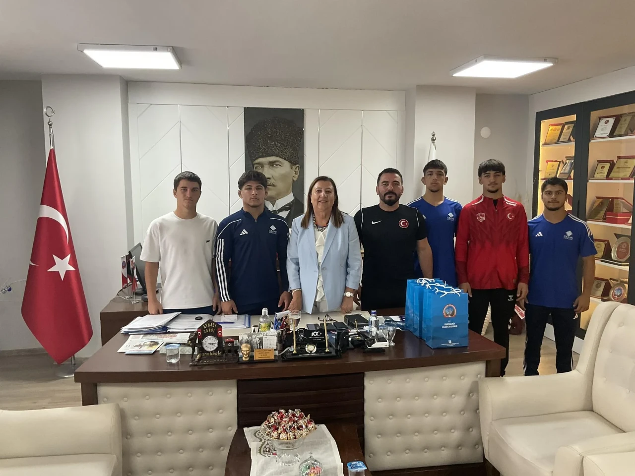 Gümüşhacıköy’ün Gururu Sporcular Başkanla Buluştu