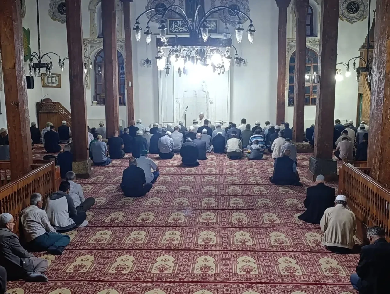 Mevlid-i Nebi Haftası Etkinlikleri Yoğun Katılım ile Başladı