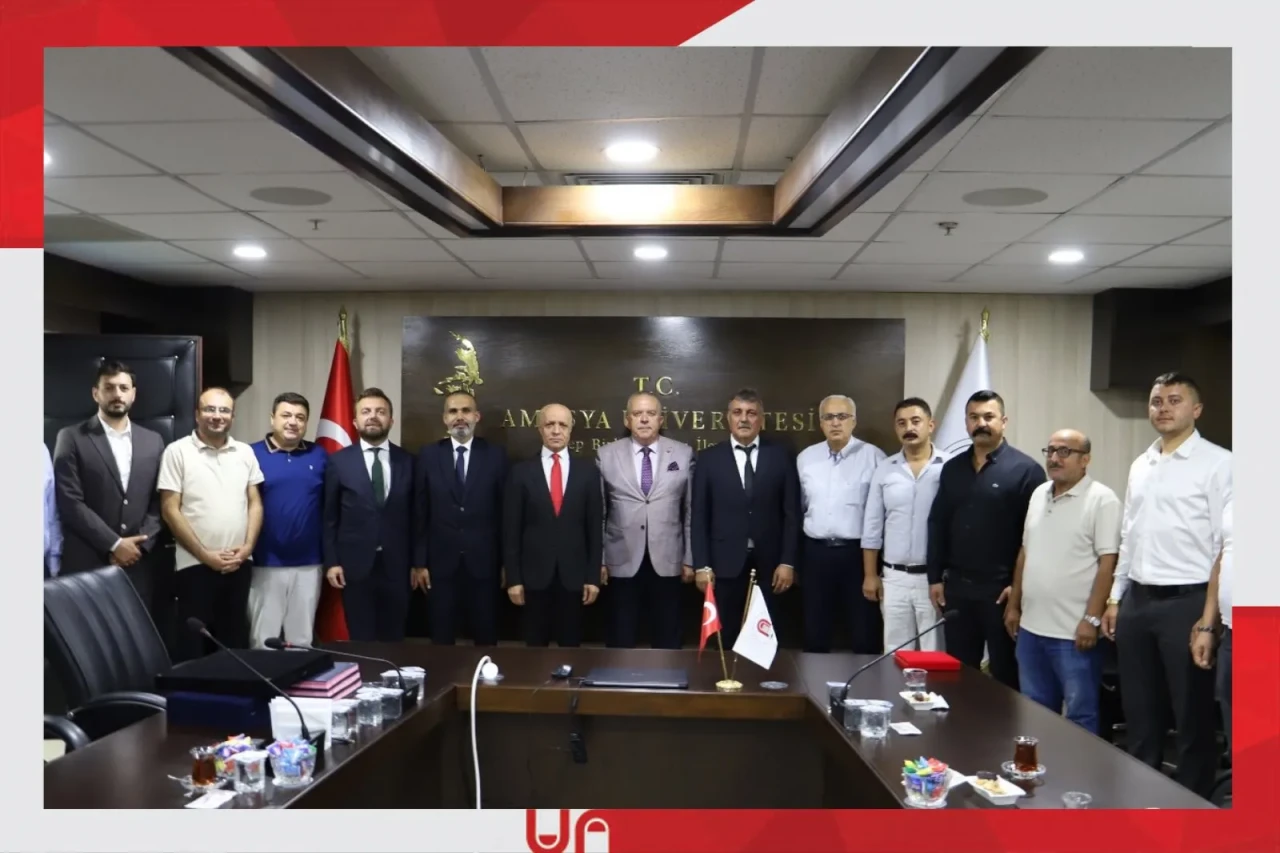 Amasya Üniversitesi ile Öz Büro İş Sendikası Arasında Toplu İş Sözleşmesi İmzalandı
