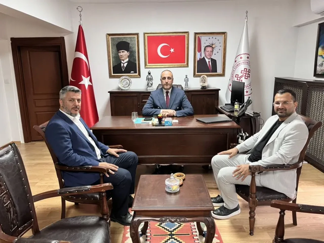 TÜGVA’dan İl Kültür ve Turizm Müdürü Ergün’e Nezaket Ziyareti