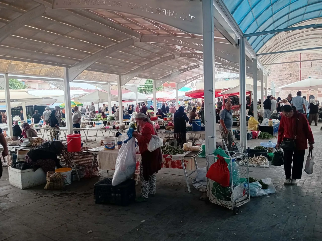 Merzifon Pazarı’nda Turşuluk Bereketi!
