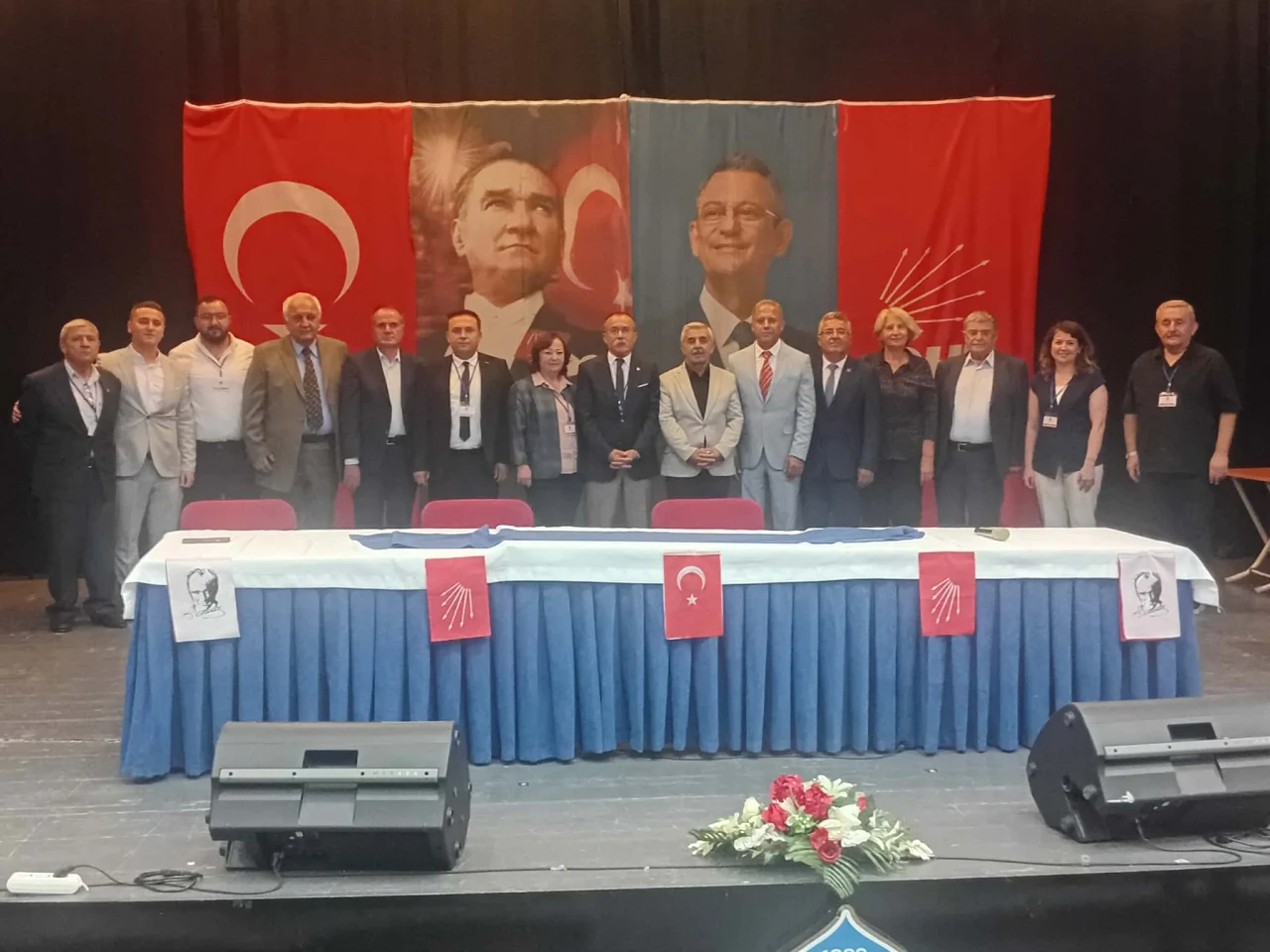 CHP Merzifon'da Değişim İstemedi: Caba ve Ekibi Güven Tazeledi