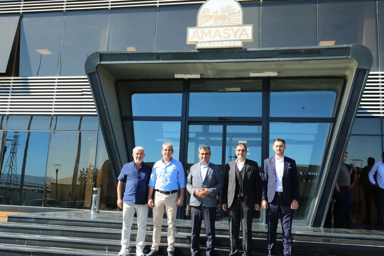 Başkan Rıfat Uzun’dan Ekur Et Entegre’ye Ziyaret