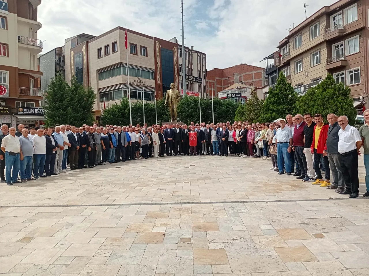 CHP 102 YAŞINDA