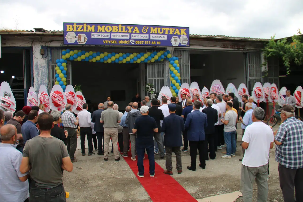 Protokol Taşova’da Açılışta Buluştu