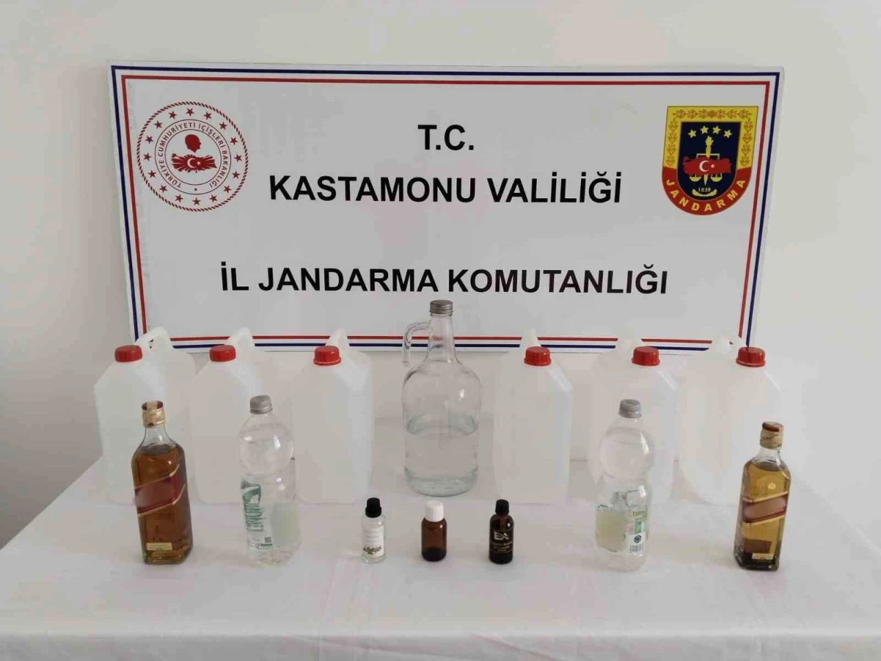 Jandarmadan sahte içki operasyonu