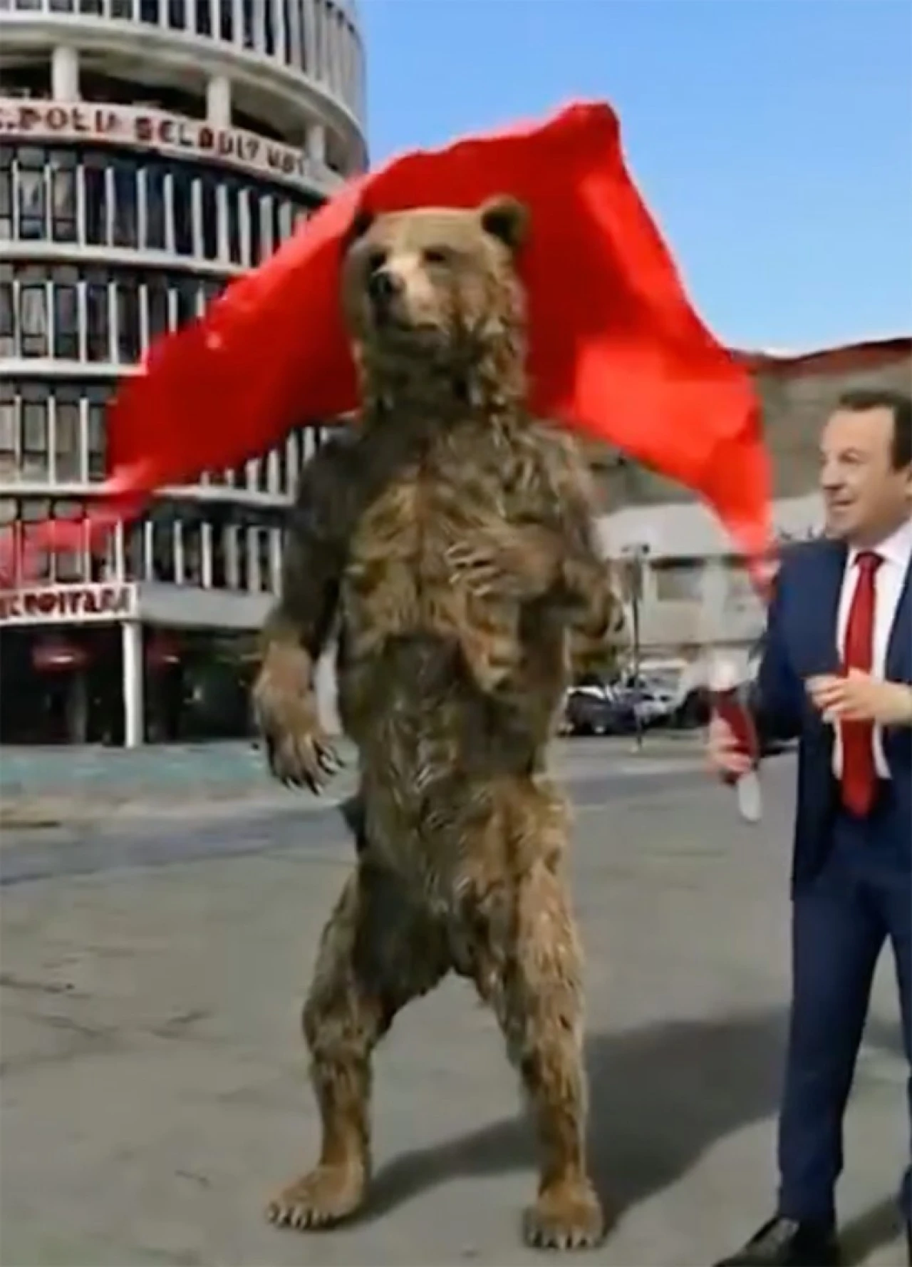 Belediye başkanlarının sosyal medyada atışması gündem oldu