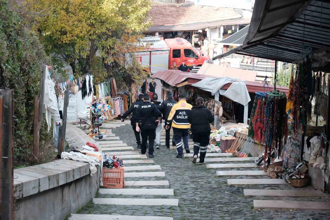 İntihar girişiminde bulunan şahsı polis ikna etti