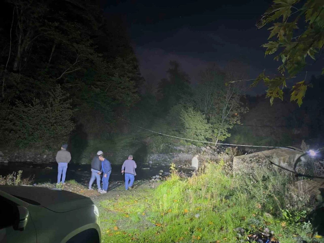 Kaybolan anne ve oğlu, her yerde aranıyor