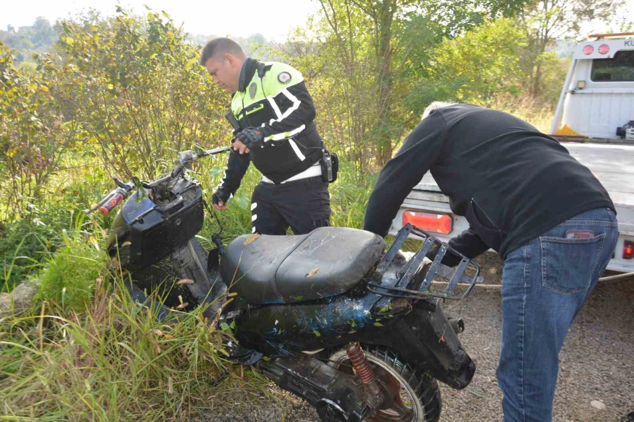 Dere yatağında terk edilmiş motosiklet bulundu