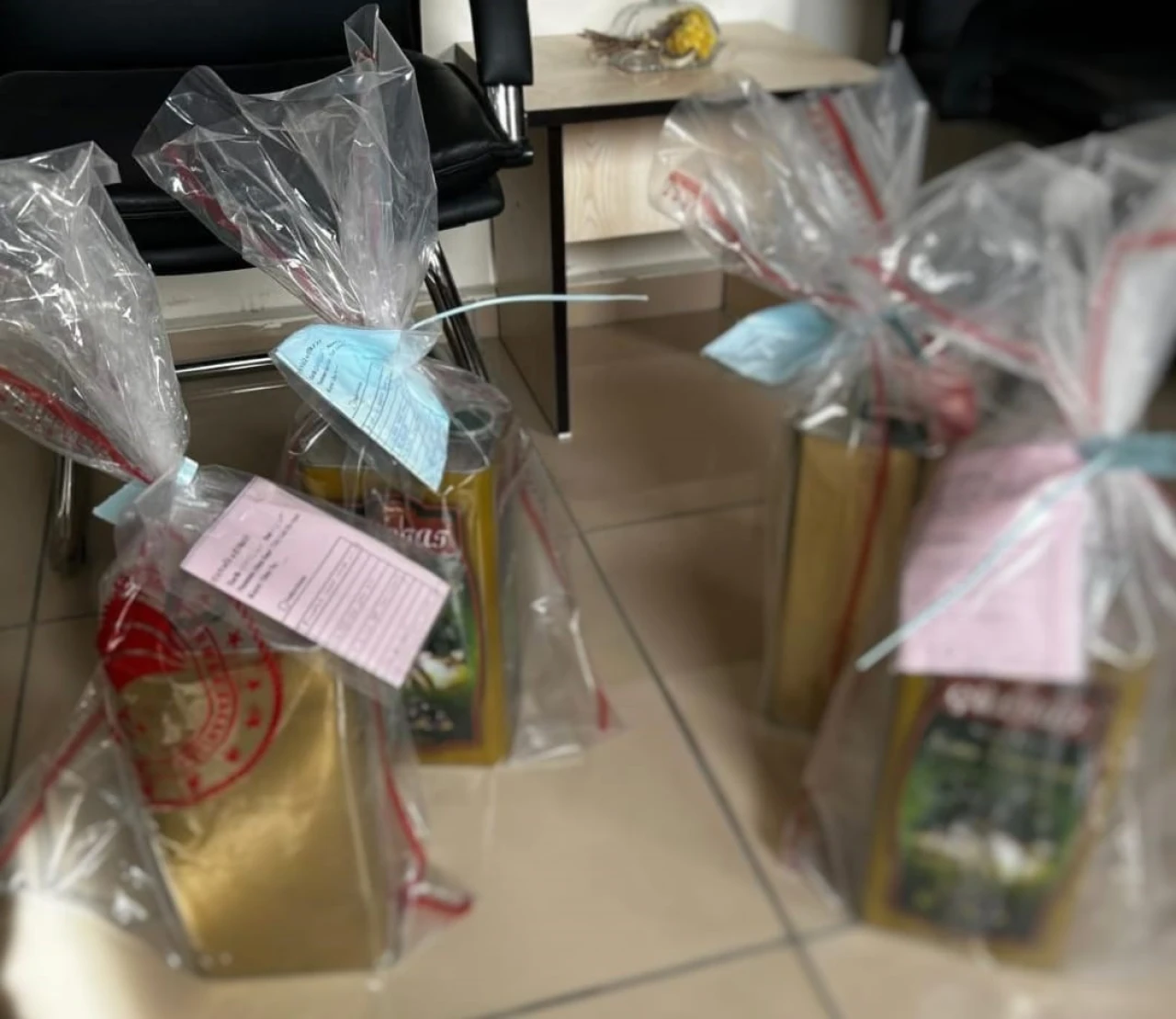 Piyasaya "natürel sızma zeytinyağı" diye sürülen 2 bin litre yağ hileli çıktı