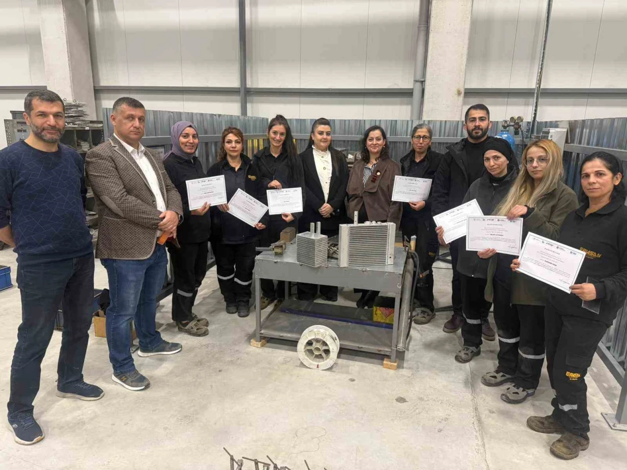 Sanayide kadın gücü: Çorum’da 15 kadın kaynakçı sertifikalarını aldı