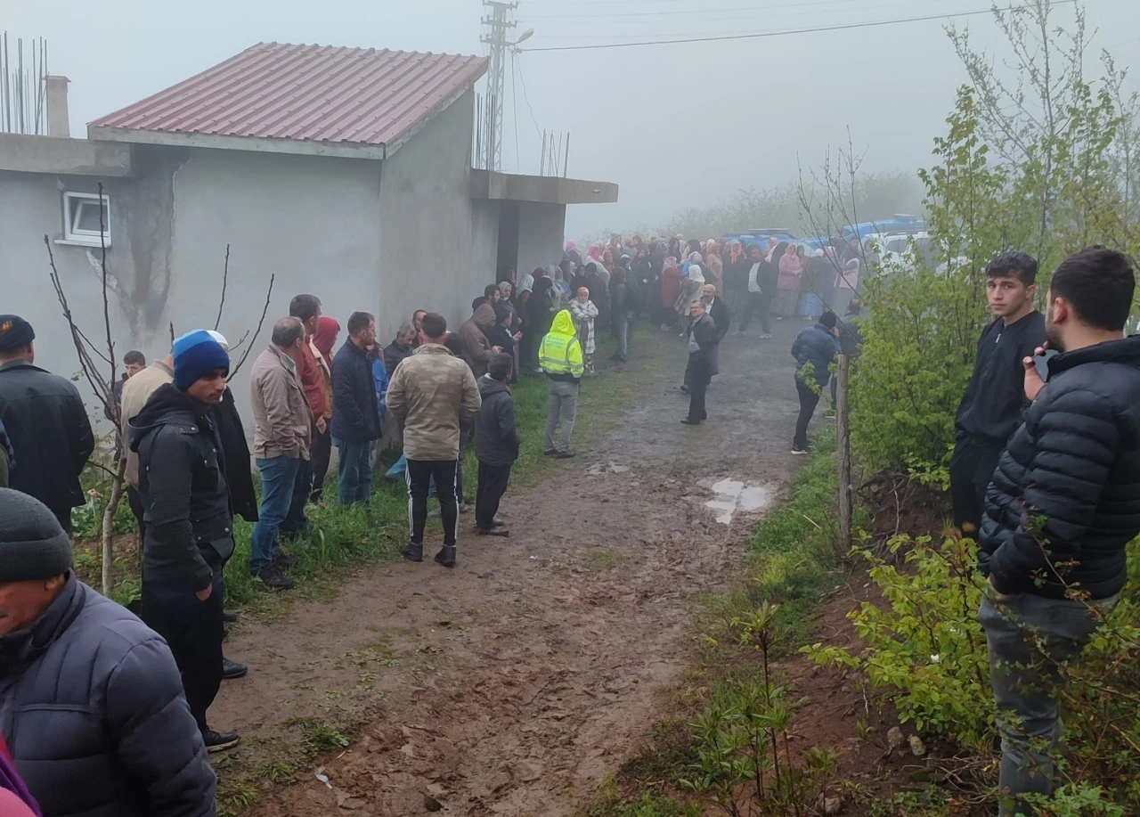 20 Yaşındaki 1 çocuk annesi genç kadın ölü bulundu