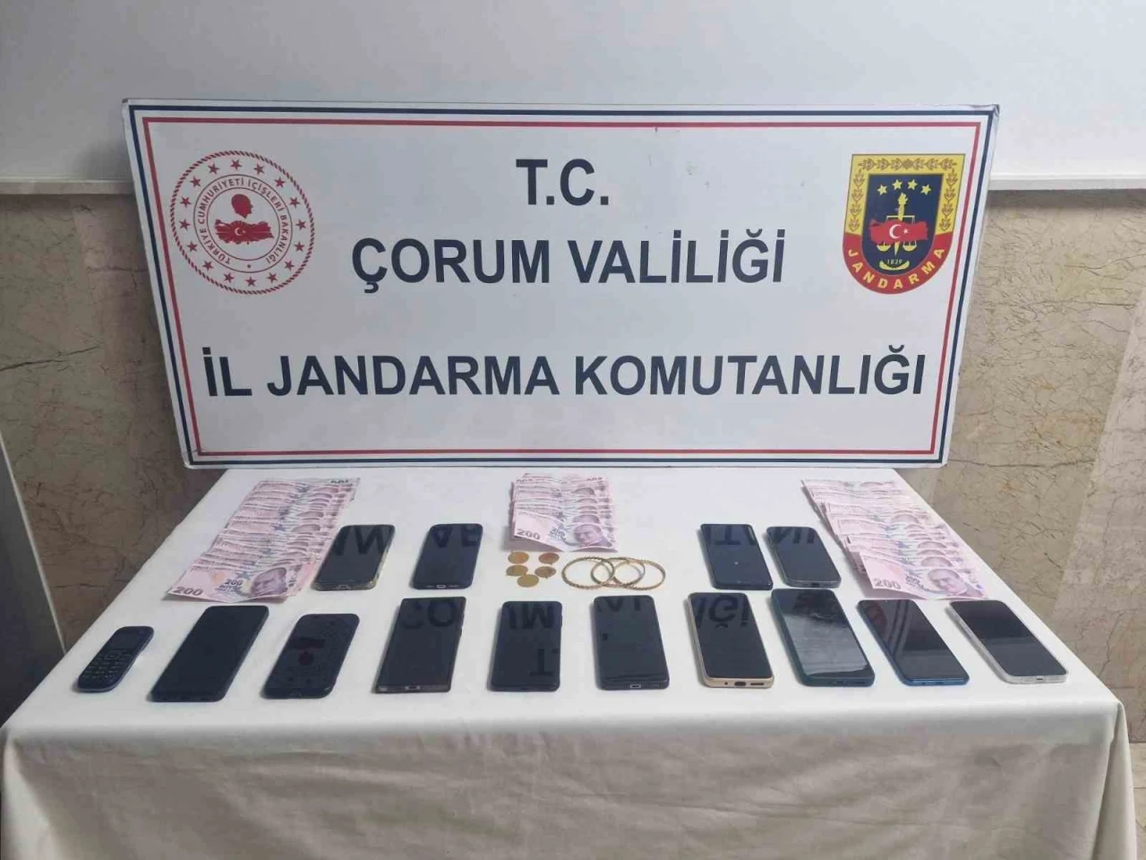 Çorum merkezli 3 ilde ‘sahte gelin’ operasyonu: 4 kişi tutuklandı