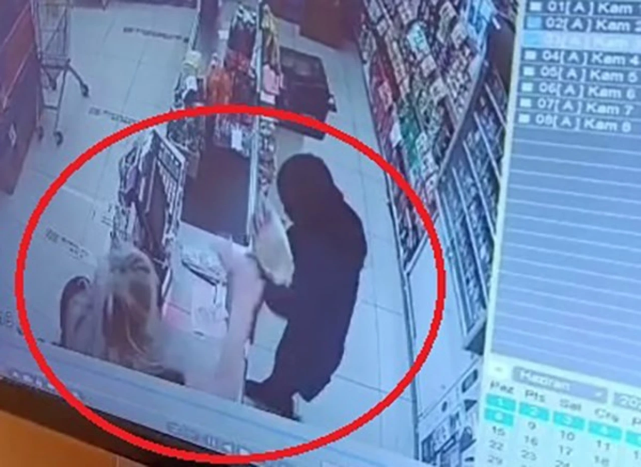 Market çalışanı kadınlar arasındaki tartışma şiddetle sonuçlandı