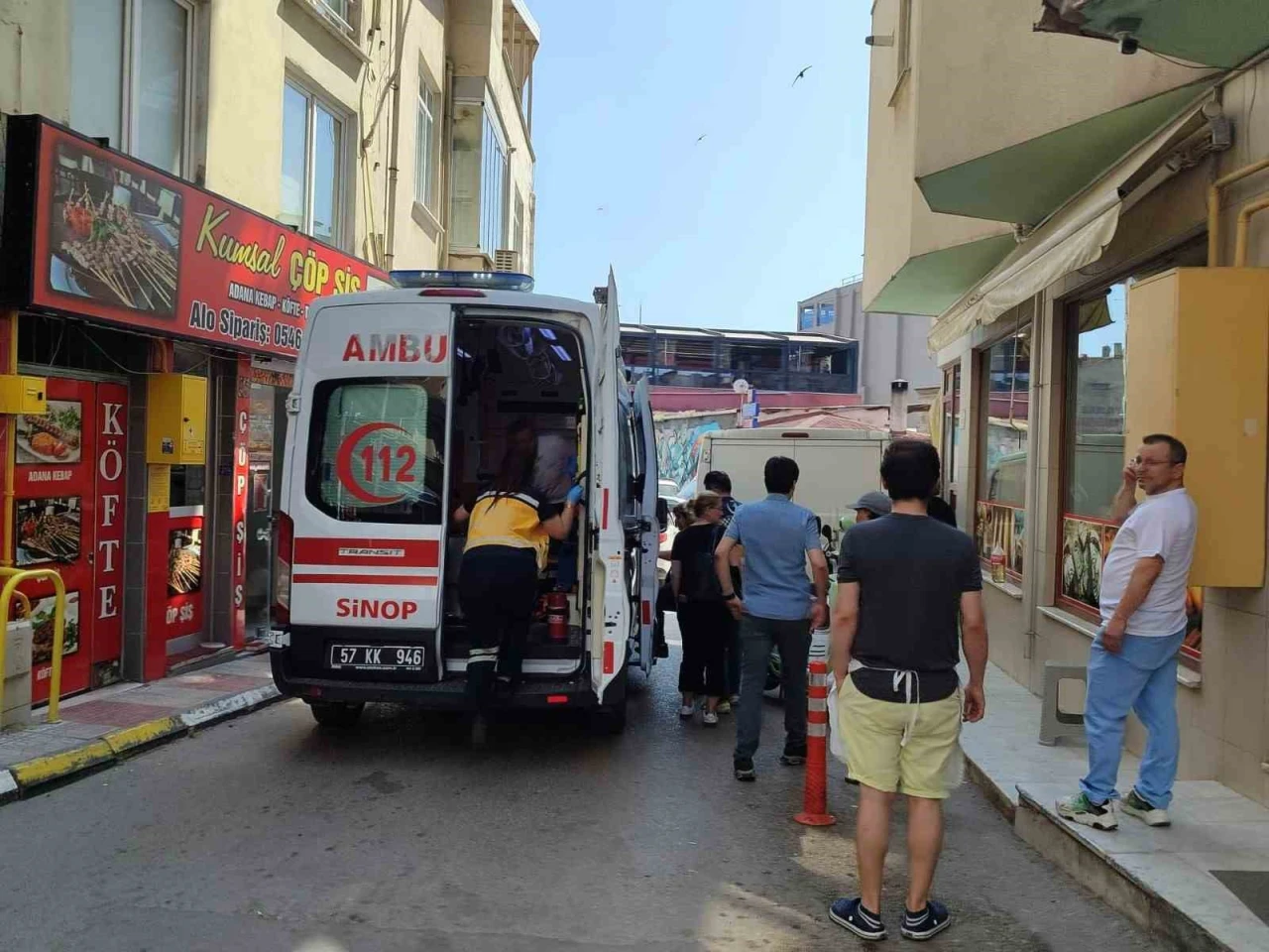 Otomobilin çarptığı yaya yaralandı