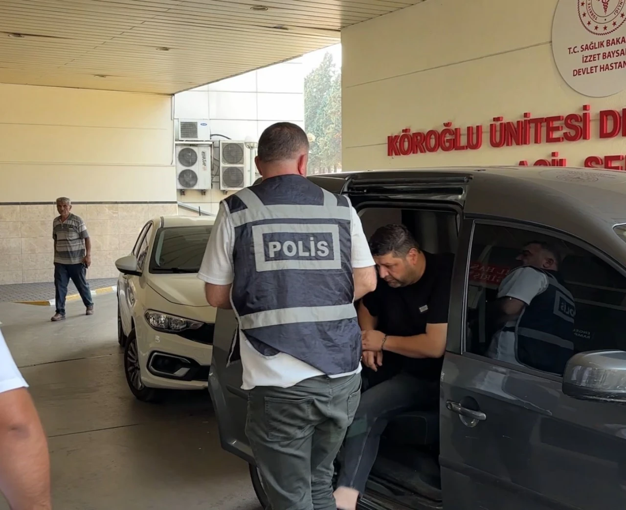 Kavgaya karışan iş adamı ve şoförü tutuklandı
