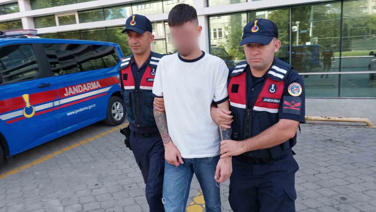 Çocuk 100 kutu uyuşturucuyla yakalandı