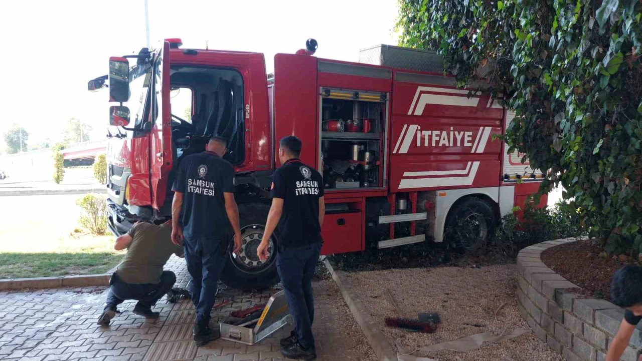 İtfaiye aracı kaza yaptı: 2’si itfaiyeci 3 yaralı