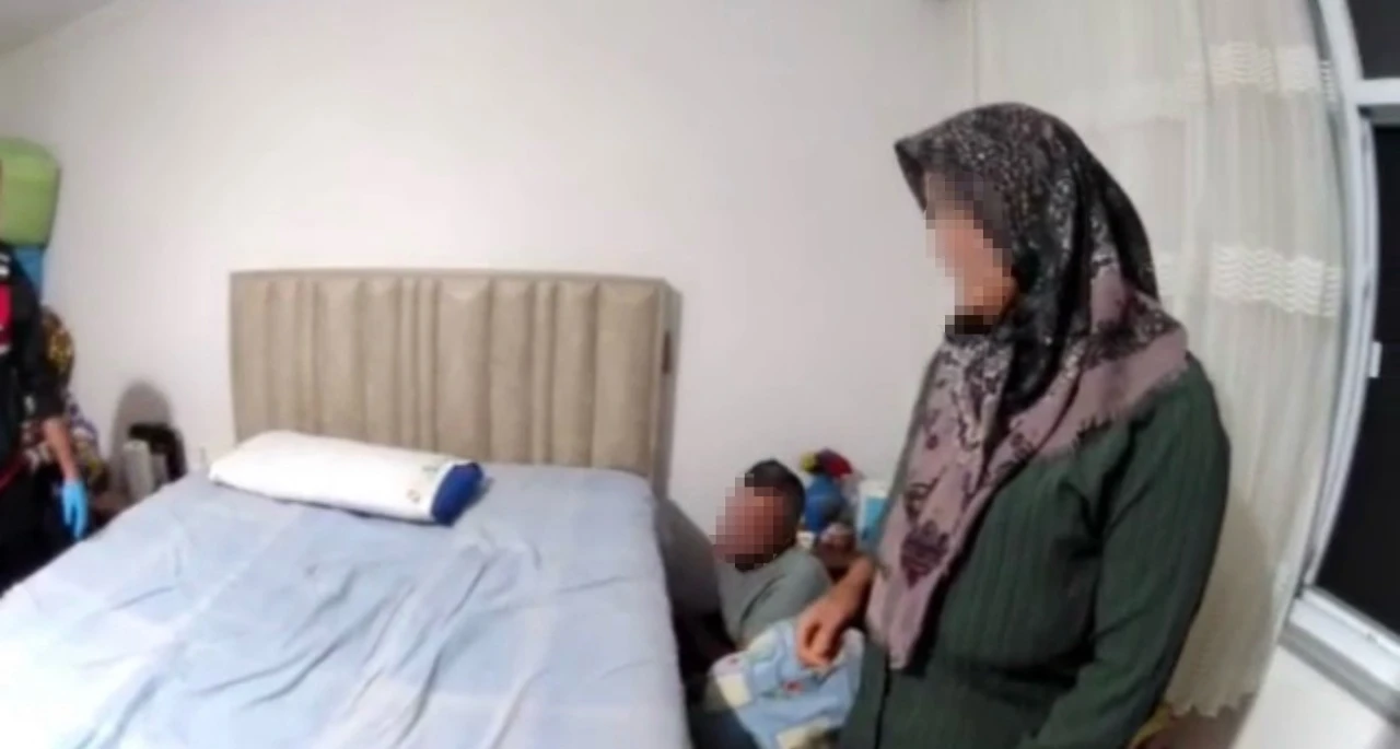 3 yıldır aranan şahıs evinde saklandığı bazanın yanında yakalandı