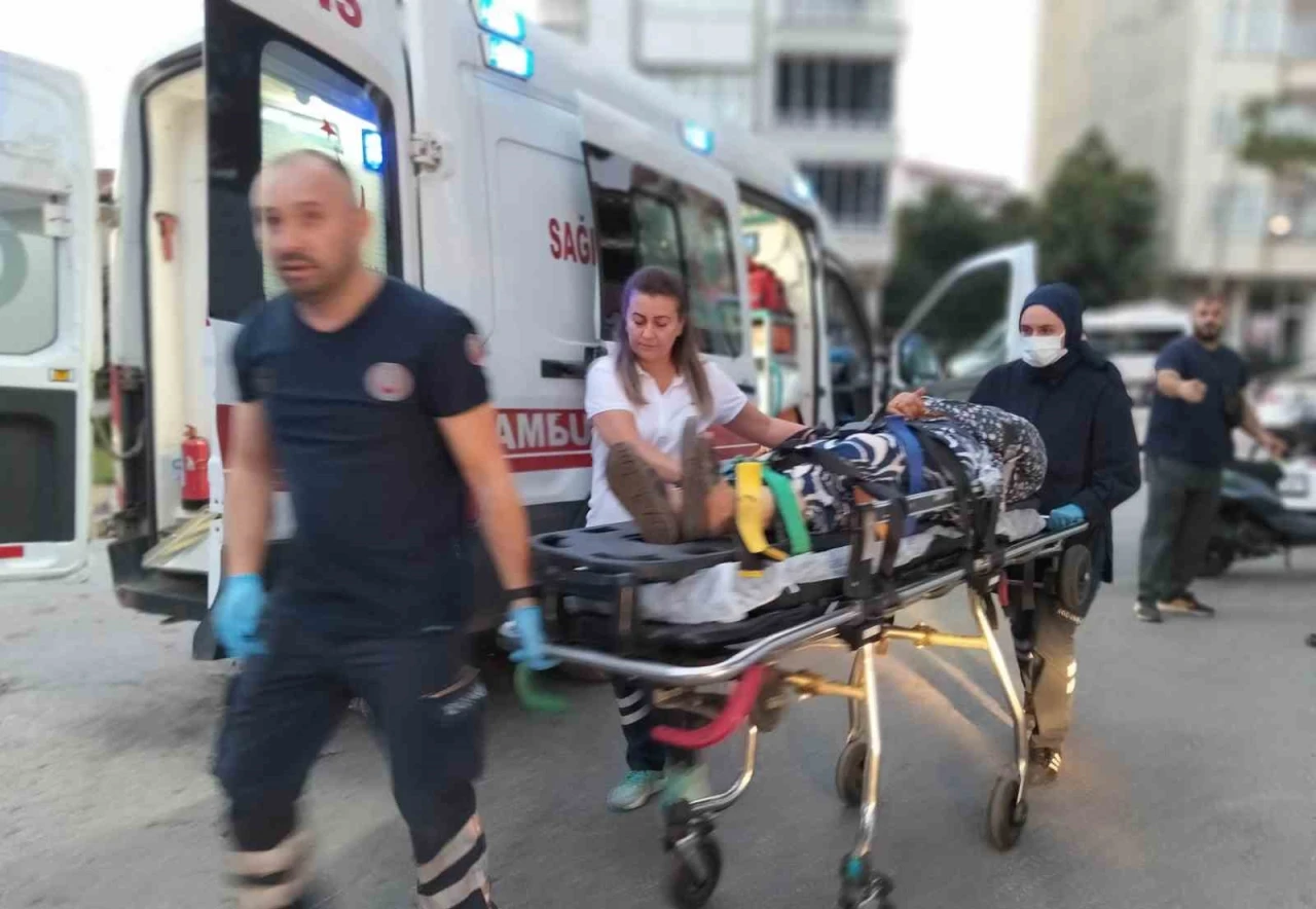 3 tekerlekli bisiklet devrildi: 2 yaralı