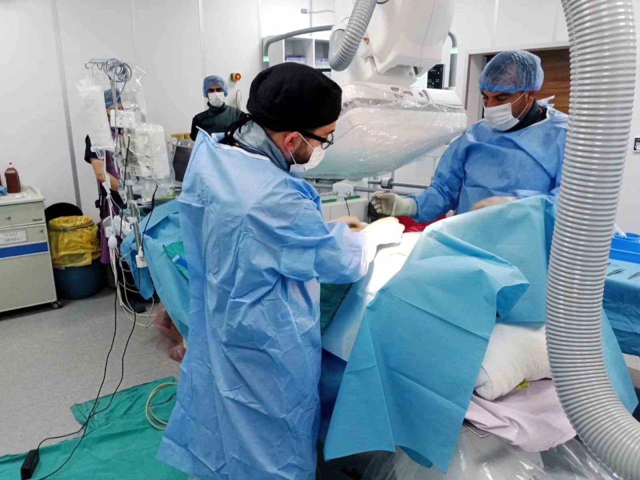 Devlet Hastanesinde hastalara kalp pili takılmaya başlandı