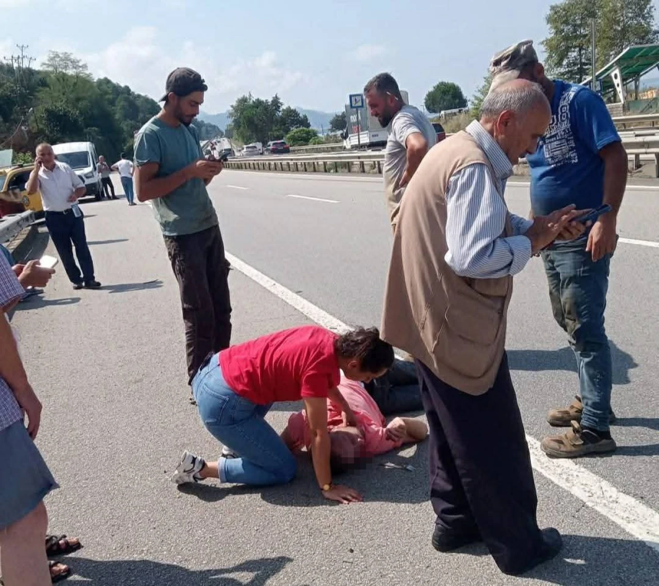 Aracın çarptığı genç hayatını kaybetti