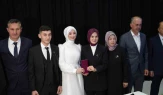Bakan Göktaş, Evlilik Kredisi Sahiplerine Nikah Şahidliği Yaptı!