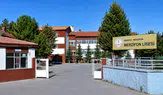 13 Yıllık Hasret Bitti: Merzifon Lisesi Tabelası Yeniden Asıldı!