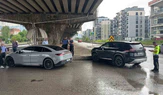 Araç Refüje Çıktı: 3 Kişi Yaralandı