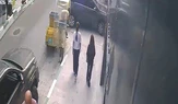 Kontrolden Çıkan Otomobil İş Yerine Daldı!