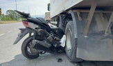 Motosiklet Kamyonun Altında Kaldı: 1 Ölü
