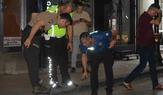İş Yerine 10 El Ateş Etti, Silahıyla Polise Teslim Oldu!