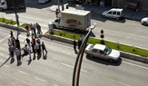 Yaya Geçidinde Otomobil Çarptı