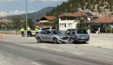 Otomobiller çarpıştı: 2’si çocuk 6 yaralı