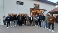 Gençler Seher Vaktinde Huzura Durdu