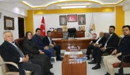 HAK-İŞ’TEN AK PARTİ İL BAŞKANLIĞINA ZİYARET
